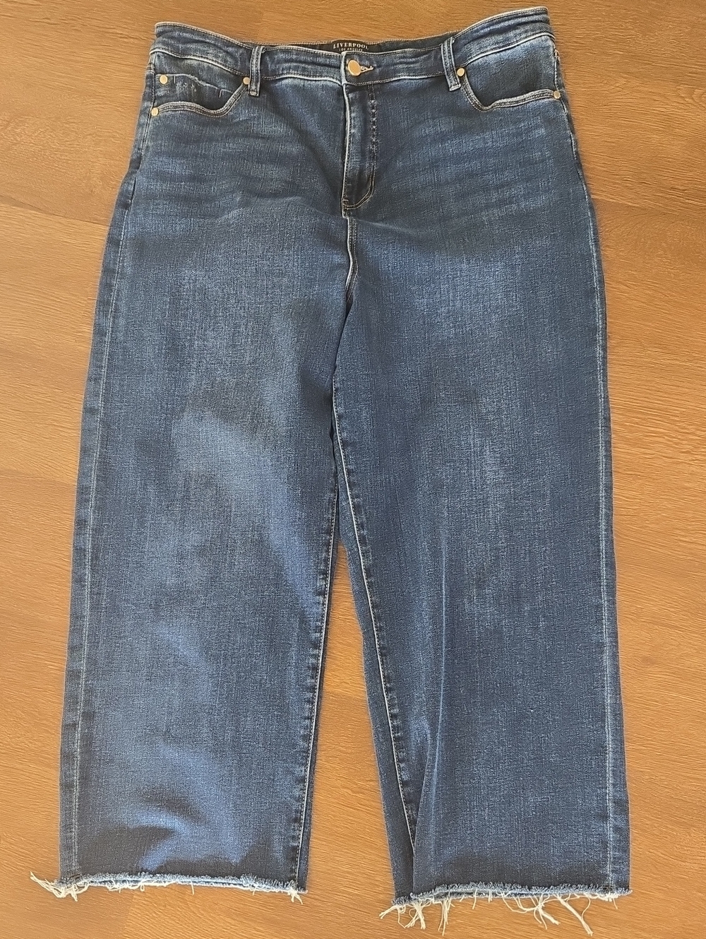 Liverpool Dark Blue Cropped Straight Jeans with Frayed Hem